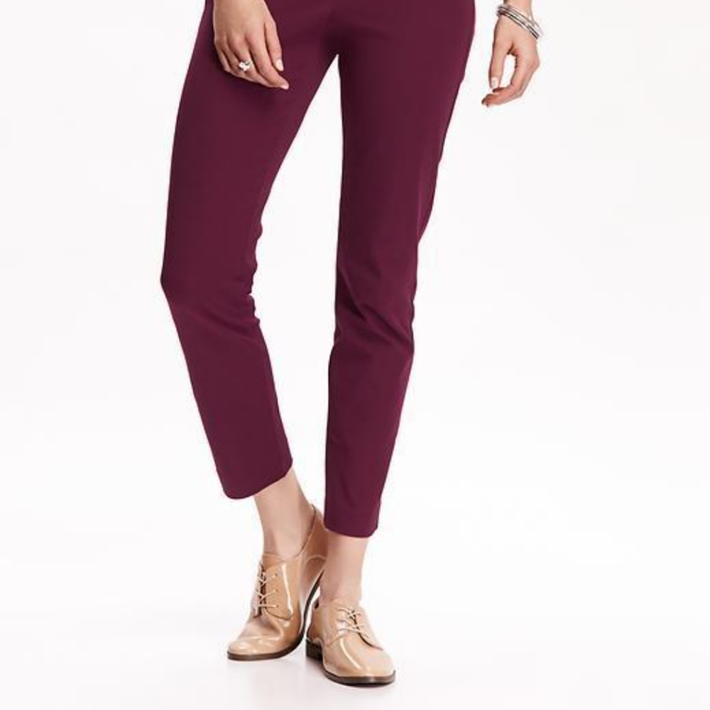 Old Navy Maroon Mid Rise Pixie Ankle Pant